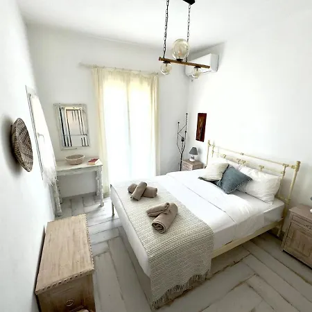 Casa Litha Tinos בית נופש אגיוס סוסטיס